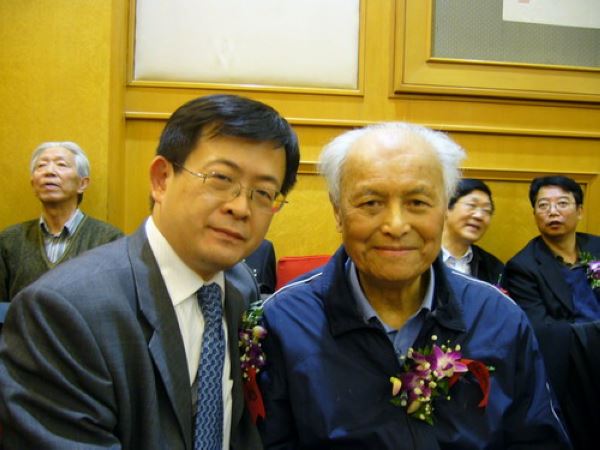 揭秘中共仍健在元老近况