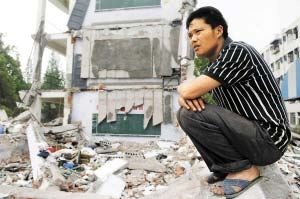 聚源中学瞬间倒塌还有民心 真的伤不起