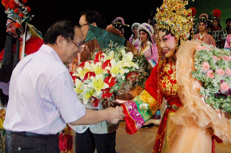 陈绍基养有多名情妇 有主播有演员(组图)