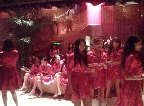 [转载]揭秘：天上人间十大头牌美女（组图）