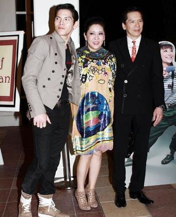 黑帮老大向华强潜过多少女星？（图）