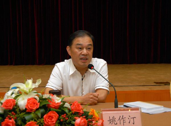 英年早逝为哪般？