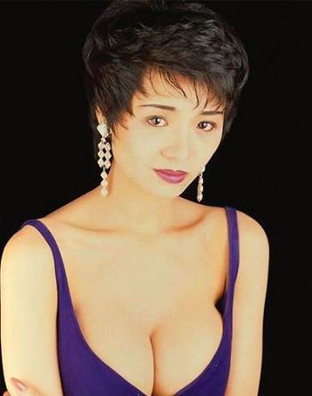 揭秘十大三级片艳星的坎坷情史（图）