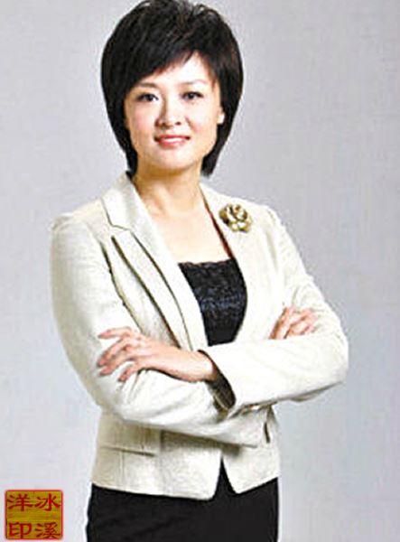 央视《东方时空》仨女主播你最喜欢谁？