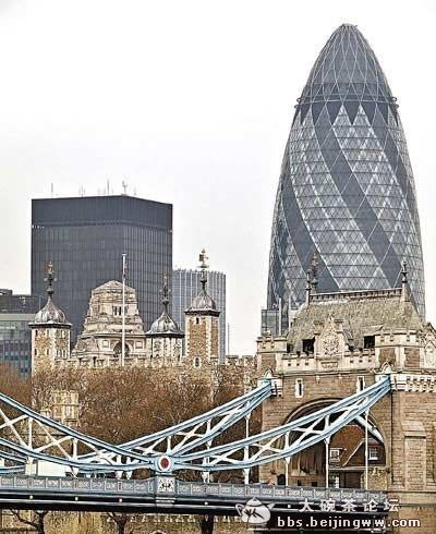 有性暗示争议的建筑中国不止央视新大楼一家