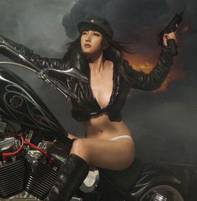 唐一菲最火辣的25张性感照片大曝光