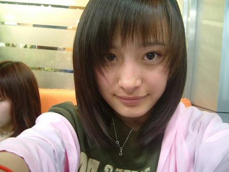 杨幂整容前罕见旧照曝光(图)