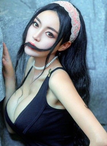 盘点称霸亚洲的十大巨胸女星（图）