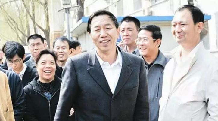 退不了休的耿彦波