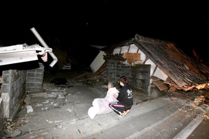 日本熊本县7级地震有点蹊跷（现场照片）