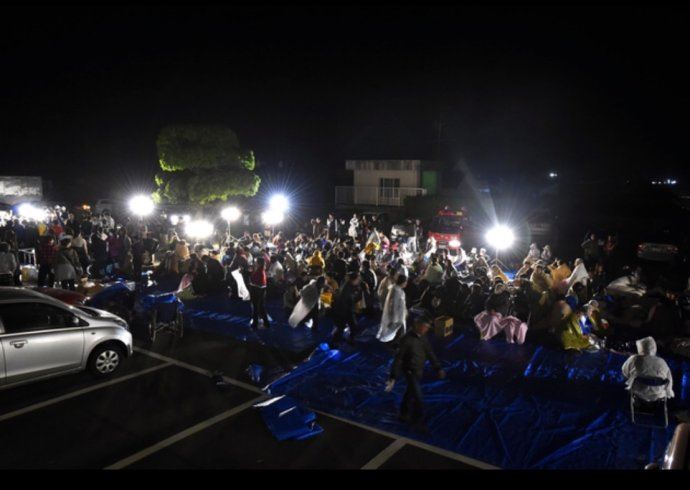 日本熊本县7级地震有点蹊跷（现场照片）