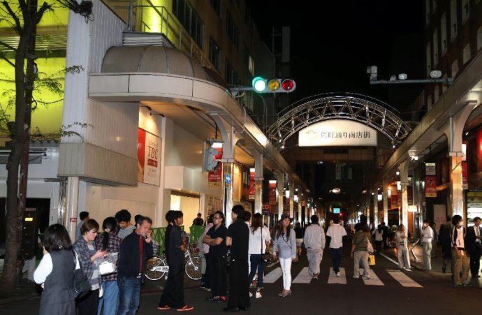日本熊本县7级地震有点蹊跷（现场照片）
