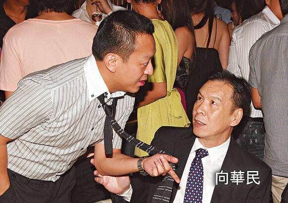 深扒向华强的13个兄弟，除了向华胜其他个个都不简单！