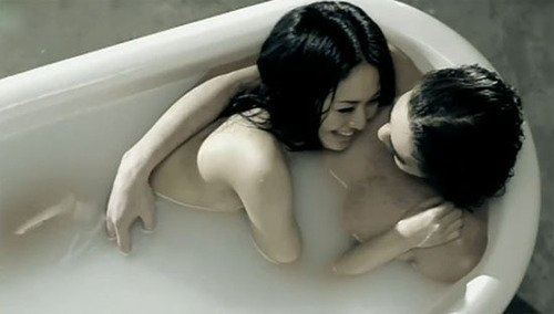揭秘十大女星激情MV遭禁播内幕(图)