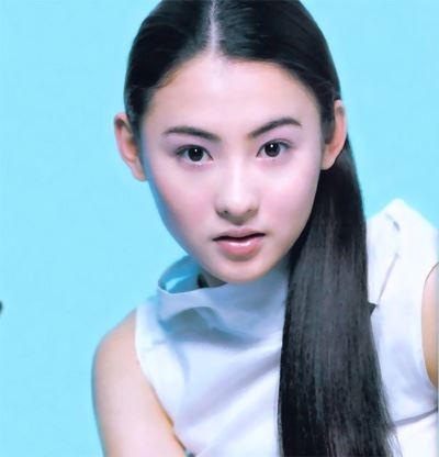20位中外混血儿美女明星谁最养眼?(图)