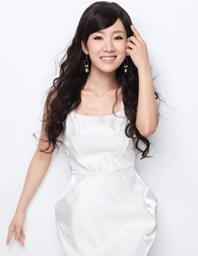 杨幂领衔被曝遭遇陪睡潜规则的当红女星(图)