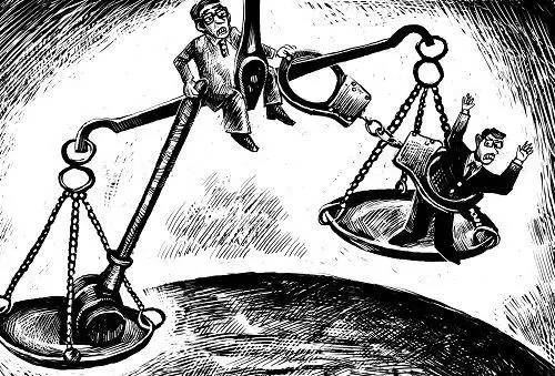 孟德斯鸠：三权必须分立，只有权力才能制约权力