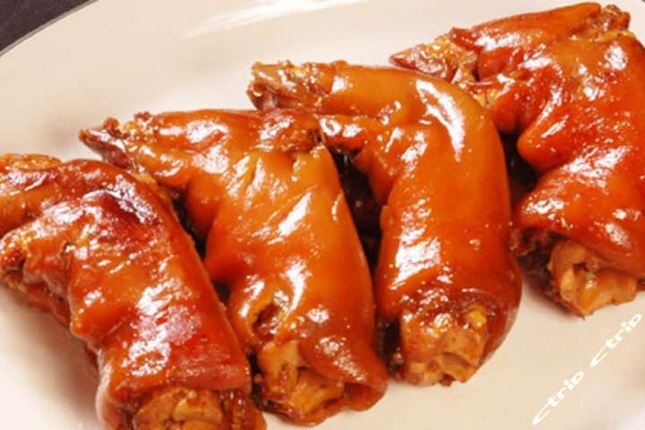 陆游【钗头凤】中的“红酥手”究竟是指什么?