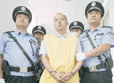 王书金是没人性官员的“照妖镜”