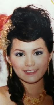 女神内勤走红男生“求交往” 揭网络美女“真相”