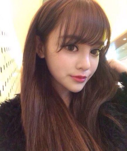 女神内勤走红男生“求交往” 揭网络美女“真相”