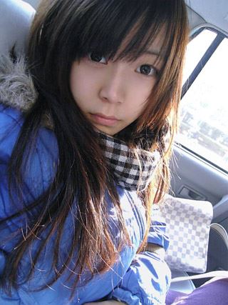女神内勤走红男生“求交往” 揭网络美女“真相”