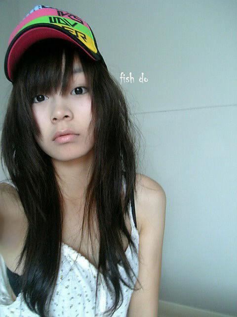 女神内勤走红男生“求交往” 揭网络美女“真相”