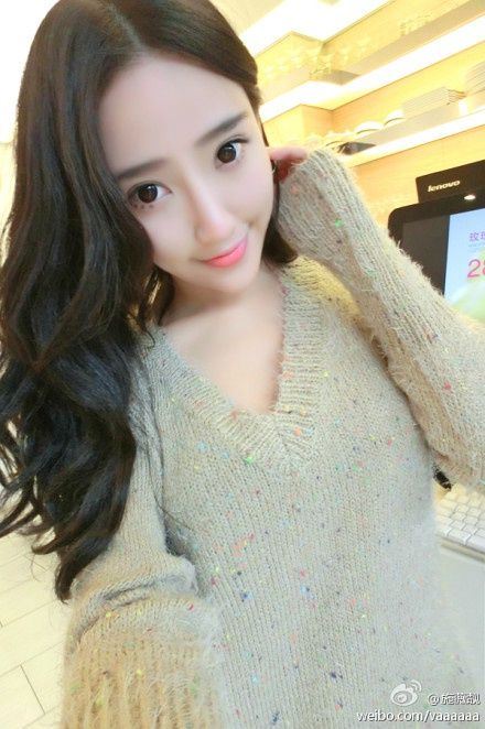 女神内勤走红男生“求交往” 揭网络美女“真相”