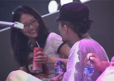 快女杨洋被男人曝光裸照