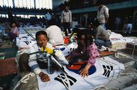 韩国光州惨案进过——值得我们思考。