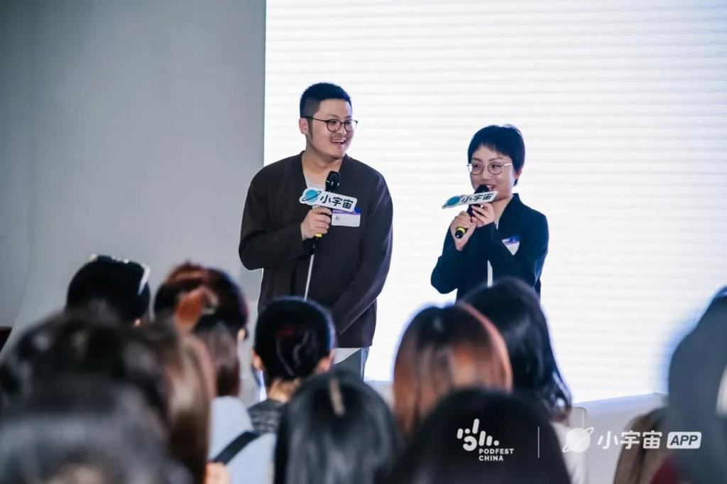 梁文道、姜思达跨界对谈,一场“重要的少数人”的狂欢