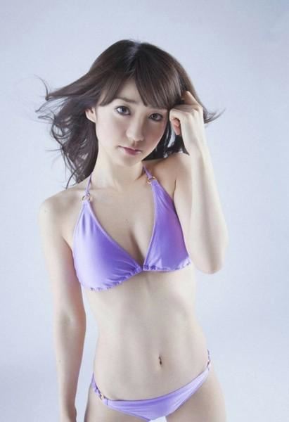 日本女星为何抢着脱衣拍全裸写真（图）