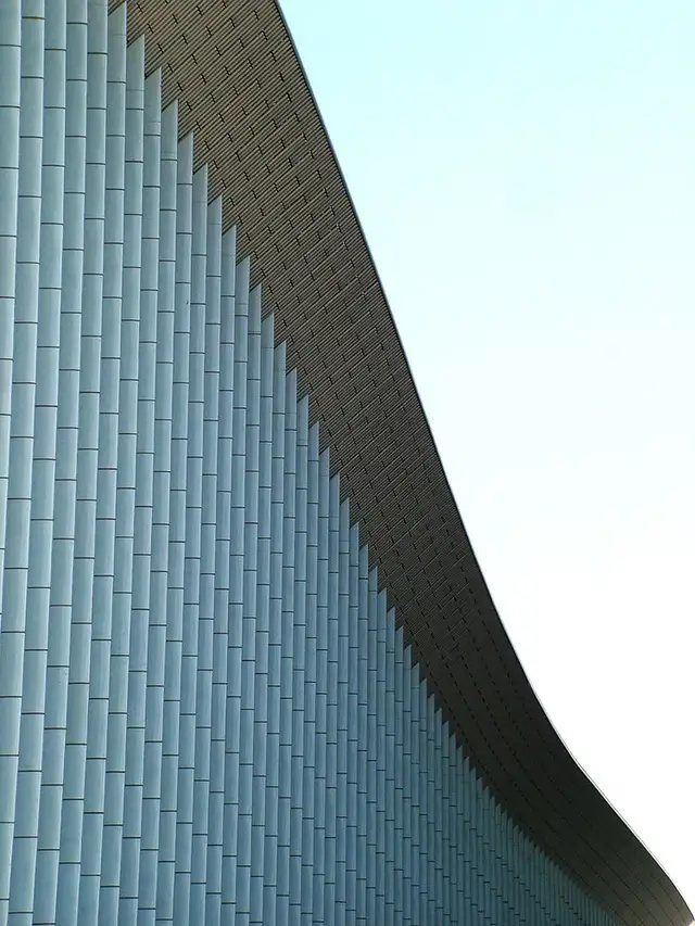 独特的人民日报大楼