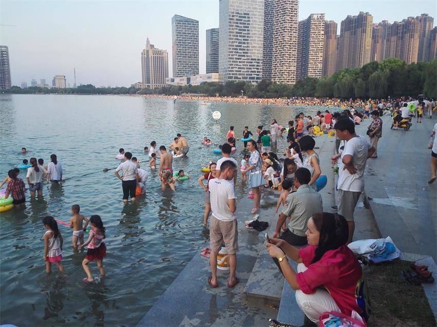 合肥天鹅湖11年溺亡57人成夺命湖