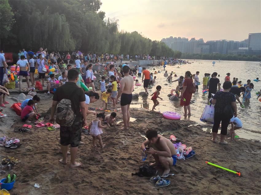 合肥天鹅湖11年溺亡57人成夺命湖