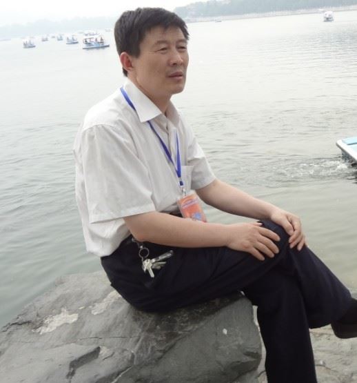 马东旭:文学路上追梦人