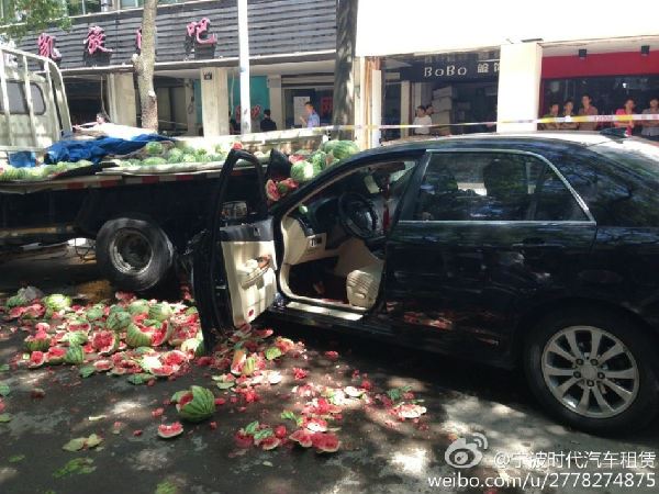 浙江宁波男子闹市割喉杀人致1死1伤