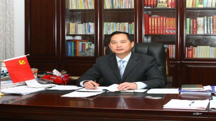多次到境外赌博的赖德荣咋“软着陆”?