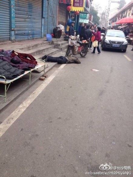 网曝长沙街头发生砍杀事件 现场死亡5人（图）