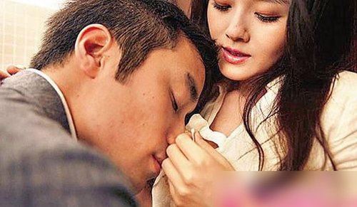 为激情床戏勇敢献身30位女星（图）