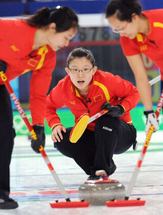 温哥华冬奥会十国冰壶美女斗艳大PK(图)