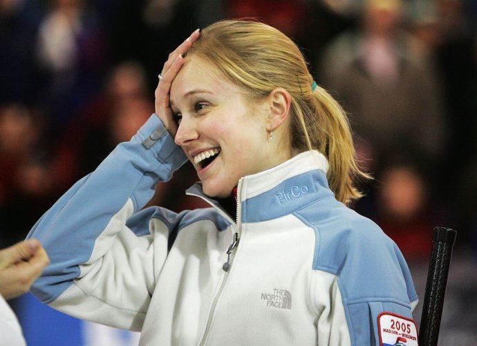 温哥华冬奥会十国冰壶美女斗艳大PK(图)