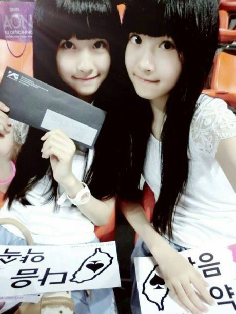 台湾13岁人气双胞胎姐妹海量近照曝光(图)