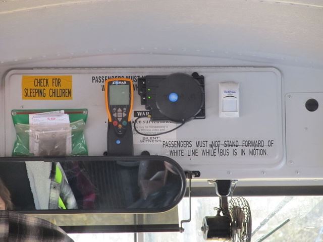 美国校车为何最安全（组图）