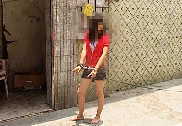 中国妇女，为何总是被游街示众？