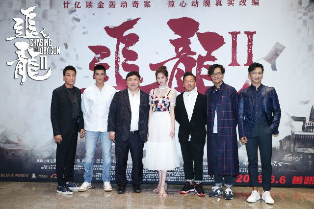 《追龙2》汇聚四大影帝一朵红花，提前看片第一感：港片不死！