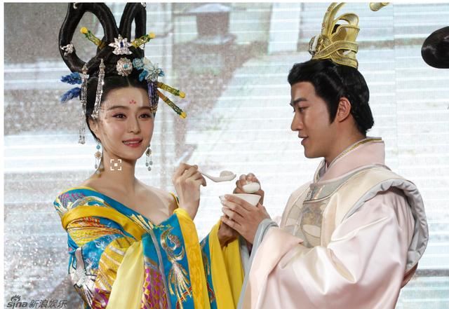 李治廷范冰冰张馨予李晨四角恋比演的《武媚娘传奇》剧情还复杂！