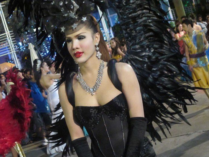 实拍比女人还女人的泰国极品人妖（图）