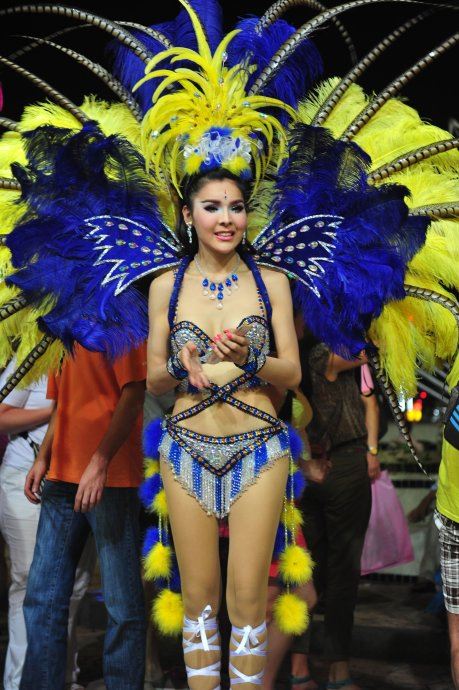 实拍比女人还女人的泰国极品人妖（图）