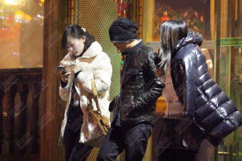 细数近期绯闻恋人被曝光的五大名人明星(图)